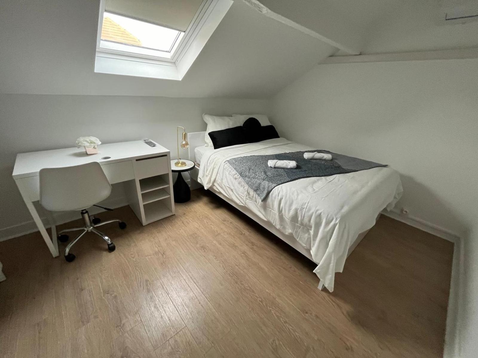 Chambre Tout Confort Hotel Limay Værelse billede